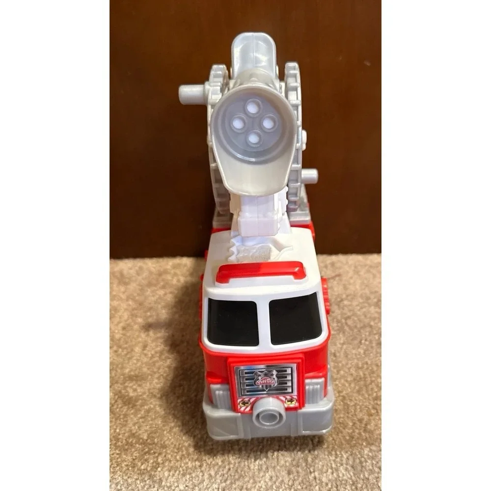 PlayDoh Wheels Fire Truck E610 - Fire Truck only